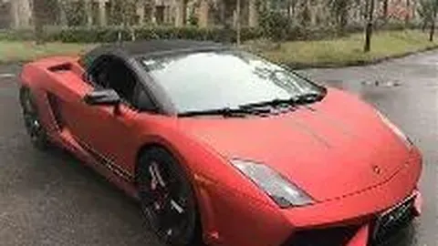 “澳门羽毛球三巨头赛场追梦：望登国际舞台 中新网报道”