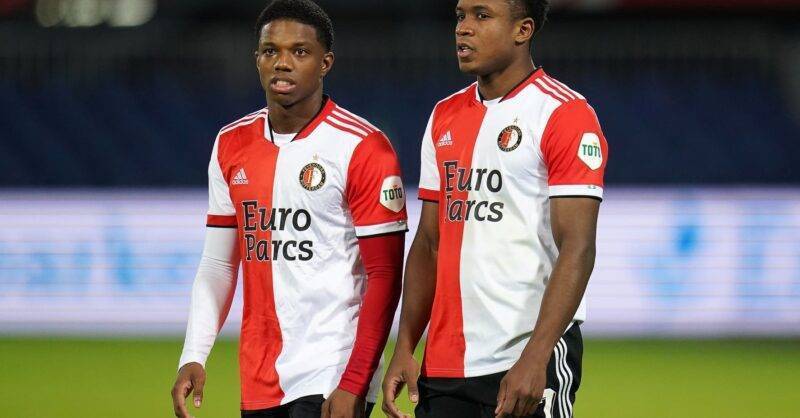 他們始終無 他們始終無